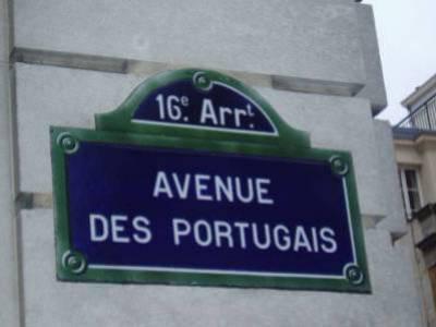 PORTUGUAIS